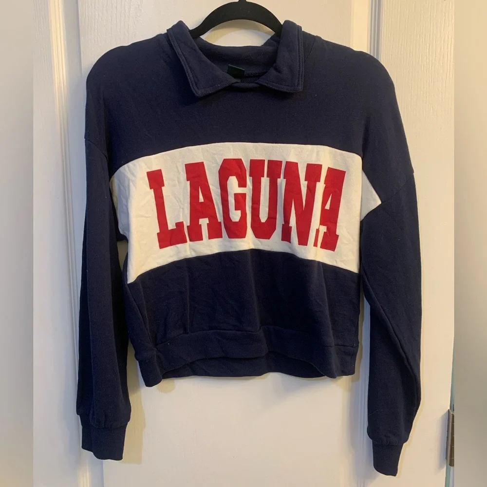 Wild Fable Target Laguna Navy Varsity Style Crop Graphic Polo Sweatshirt Size XS - Picture 2 of 4